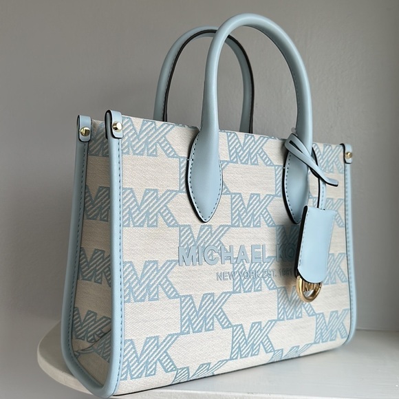 MICHAEL KORS
Mirella Small Logo Jacquard Crossbody Bag - Picture 4 of 12